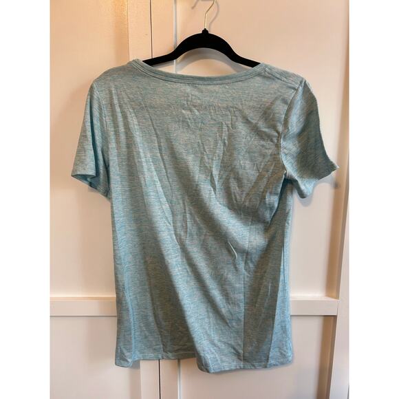 Nike Dri Fit Short Sleeve Top Small - Picture 3 of 3